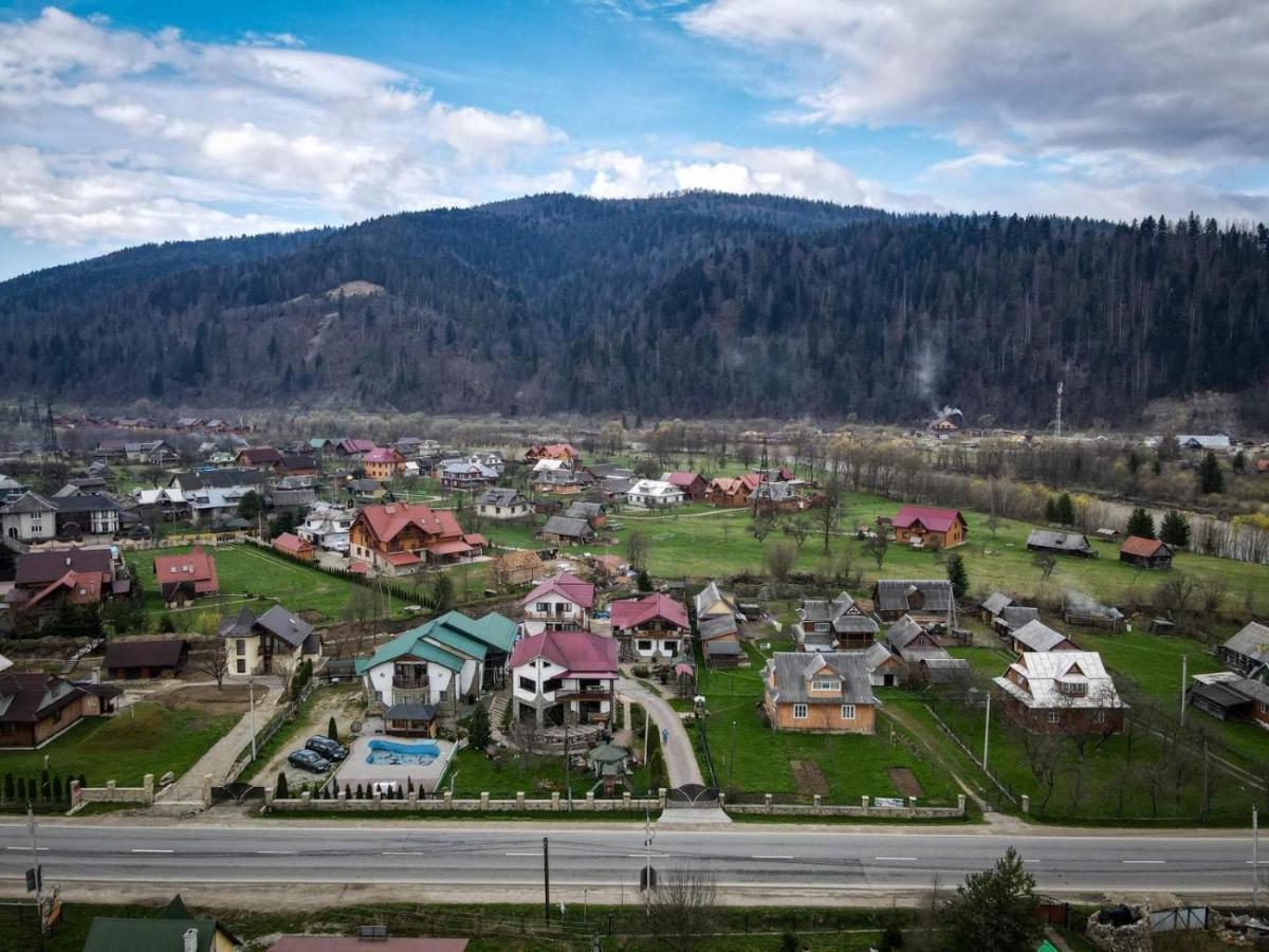 Садиба Янчар Номер Студiо З Басейном Mykulychyn Exterior photo